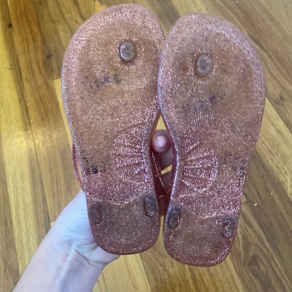 Michael Kors Girl’s Pink Sparkly Flip Flops Size 11 - Picture 6 of 6
